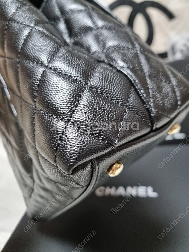 샤넬 코코핸들 라지 (구미듐) 샴페인골드 아웃스티치 올블랙 최상품--7